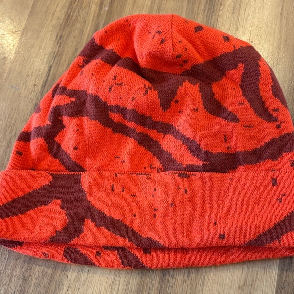 Arc'teryx lightweight grotto toque - Picture 2 of 3